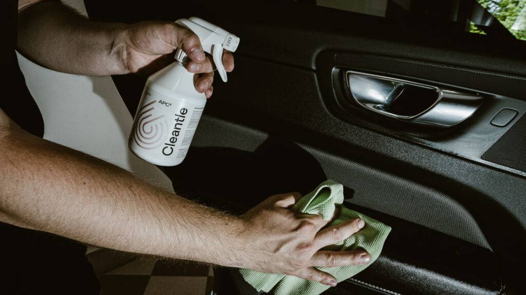 APC do auta - jaką rolę pełni w detailingu - Blog Cleantle