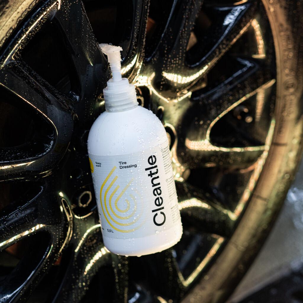 Cleantle Tire Dressing i felga samochodowa