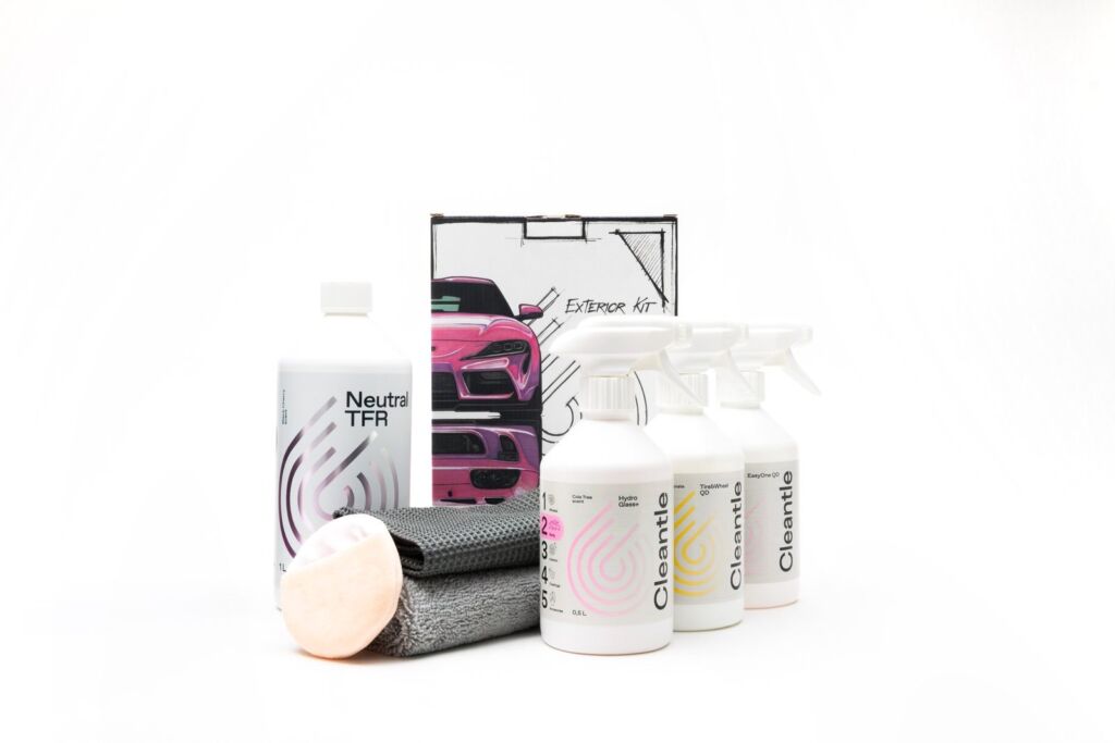 Zawartość zestawu Cleantle Exterior Kit - Neutral TFR, Hydro Glass+, Tire&Wheel QD, EasyOne QD, mikrofibry i aplikator